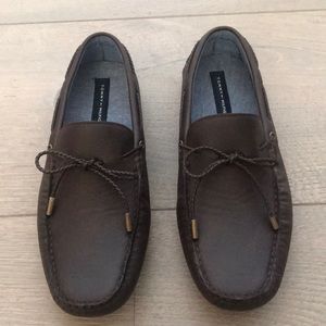 NEW-Tommy Hilfiger Arias